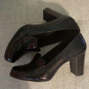 Liz Claiborne Flex Zoya Crocodile Block Heel Loafer Sz10